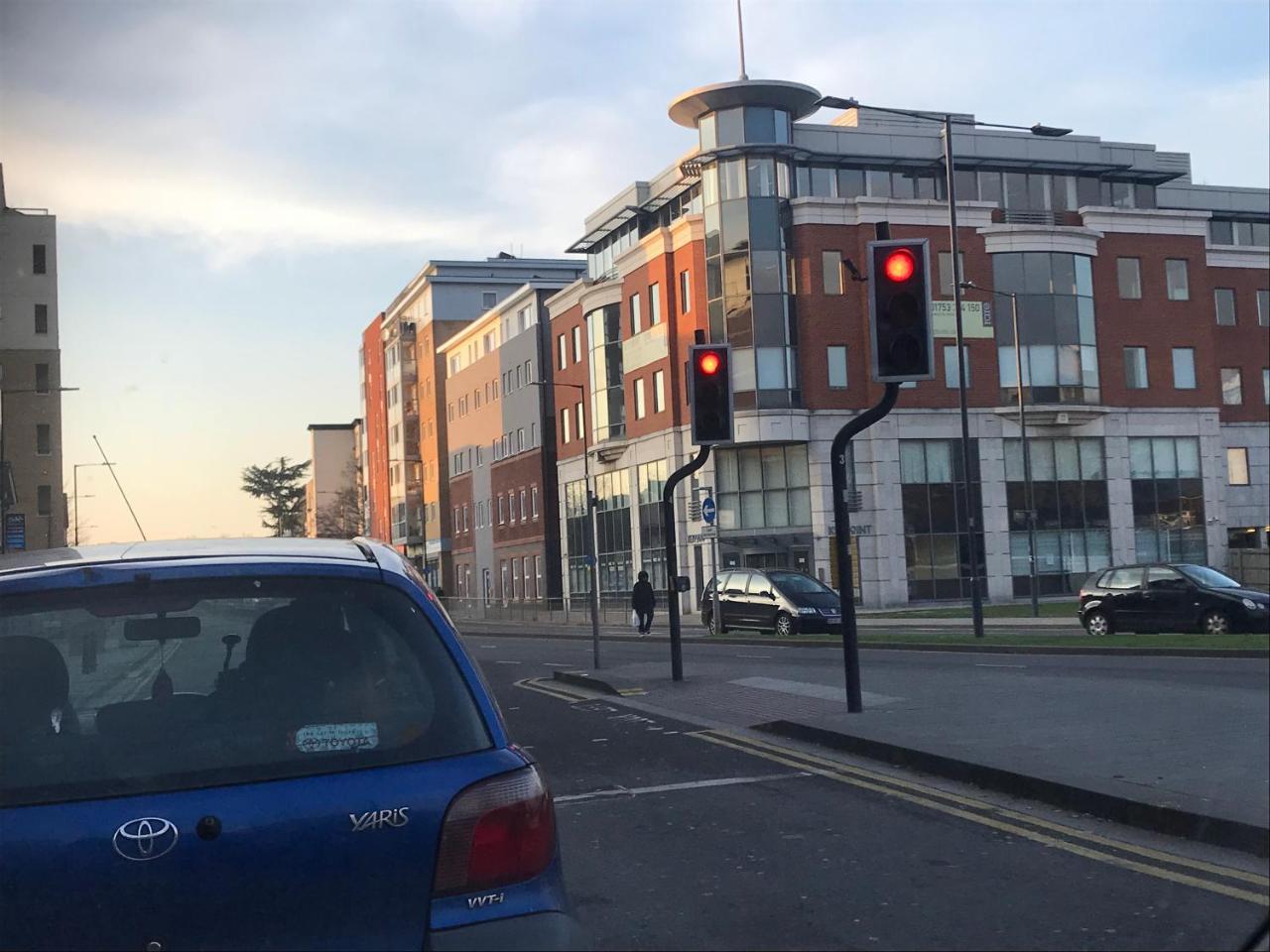 Easystay Slough Central Free Parking Exteriér fotografie