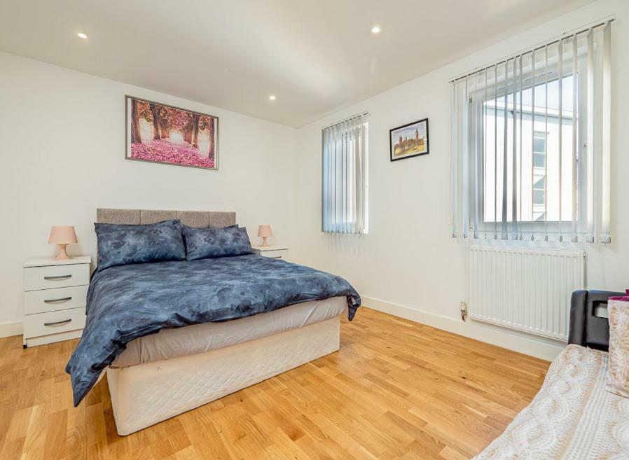 Easystay Slough Central Free Parking Exteriér fotografie